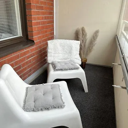 Apartmán Stunning Center With Balcony 37 M2 *